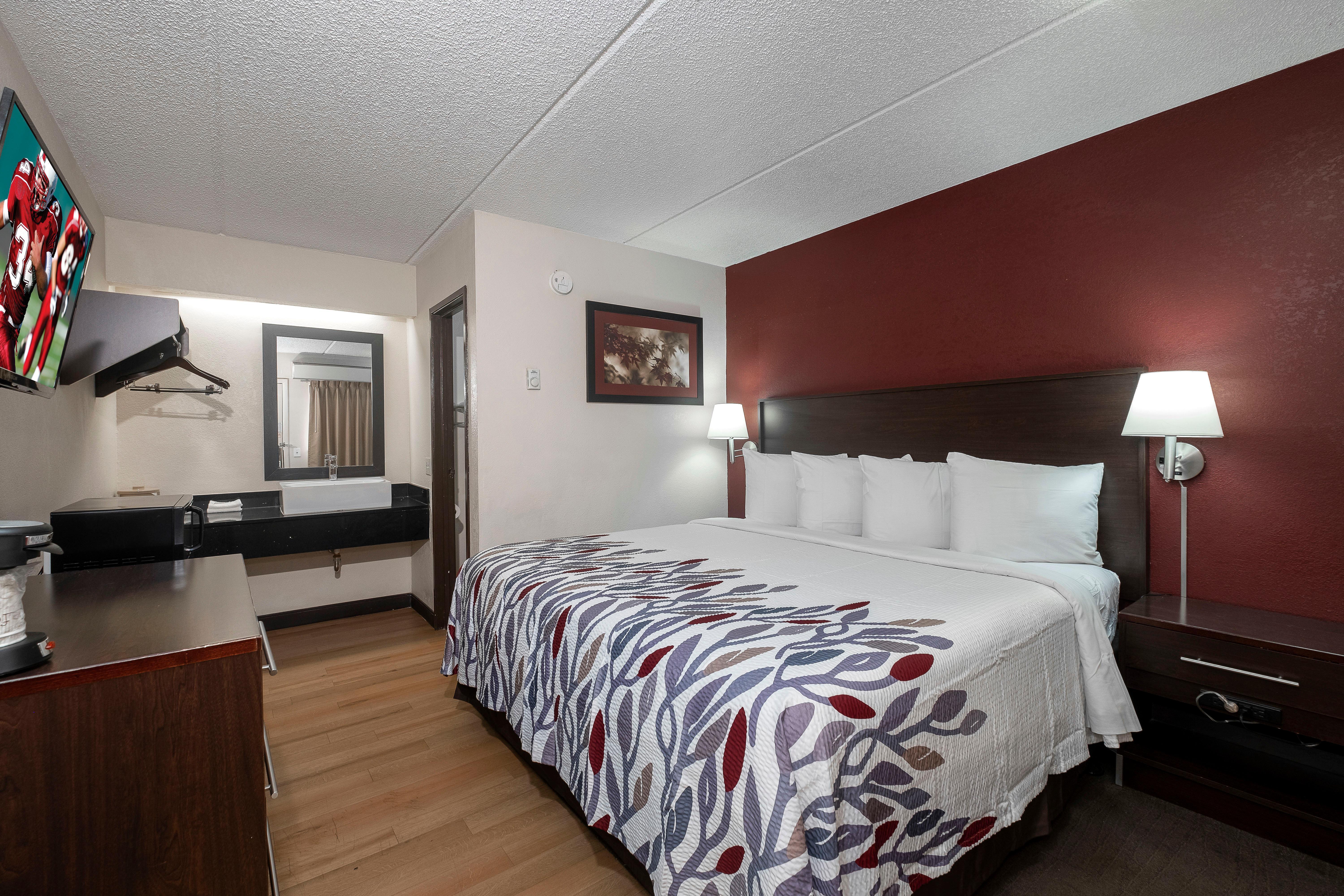 Red Roof Inn Champaign - University Екстериор снимка